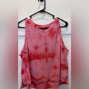 Lululemon Train to be Tank